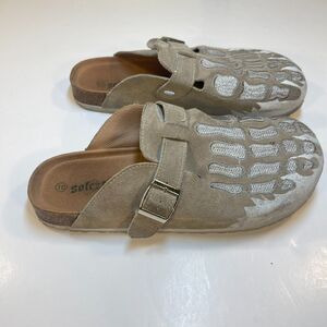 SOLESKELLY  SOLE SKELLY SKELETON MULES SLIP ON SUEDE CLOGS SHOES Sz 10